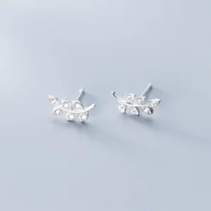 Wind Leaf Diamond Stud Earrings