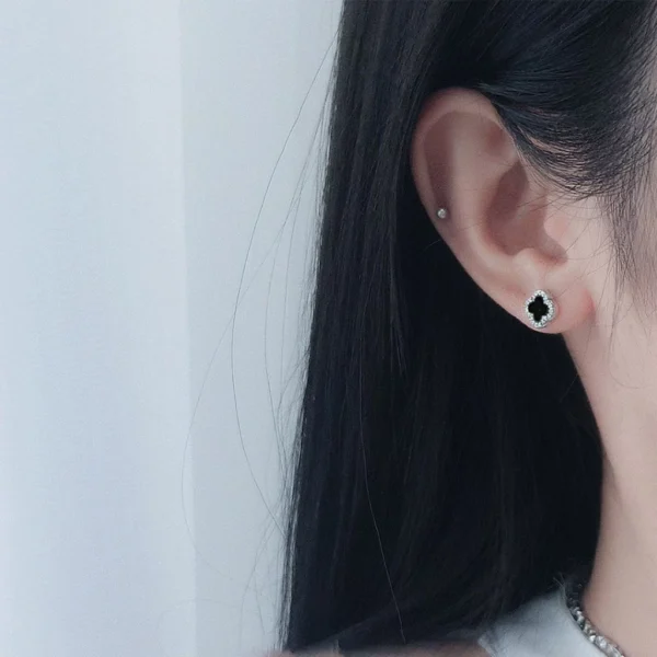 Clover Black Stone Stud Earrings