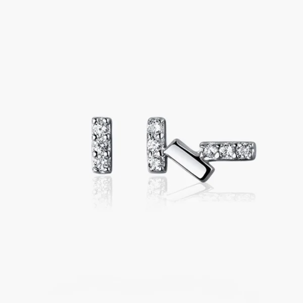 Splendous Stud Earrings